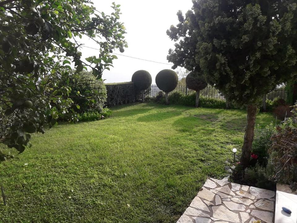 Kelly'S Villa In Stoupa Neokhorion  Kültér fotó